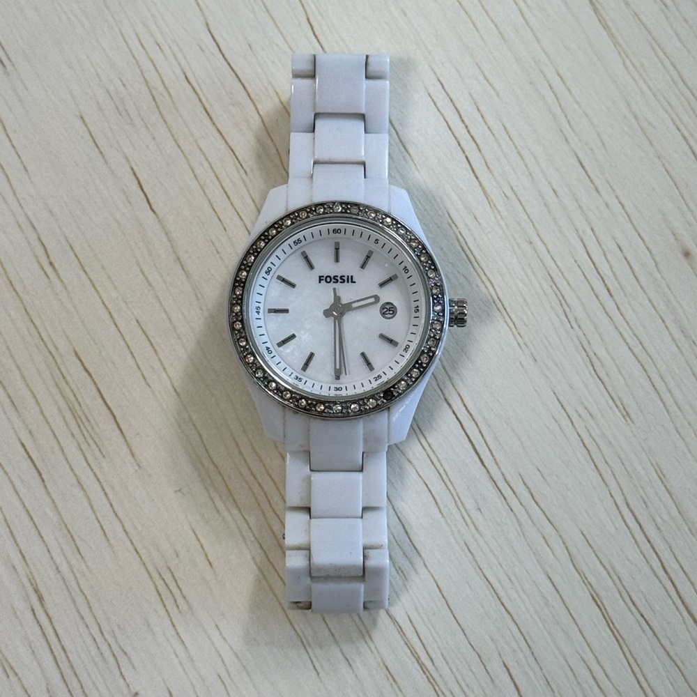 Set of 2 Fossil Women’s Watch Bundle – White Ceramic & Stainless Steel